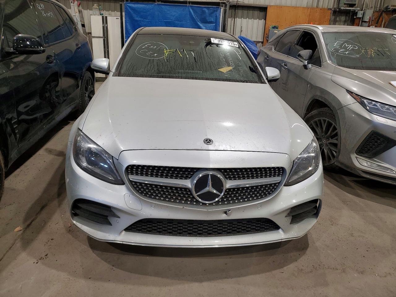 2021 Mercedes Benz C 300 4Matic - zdjęcie 5