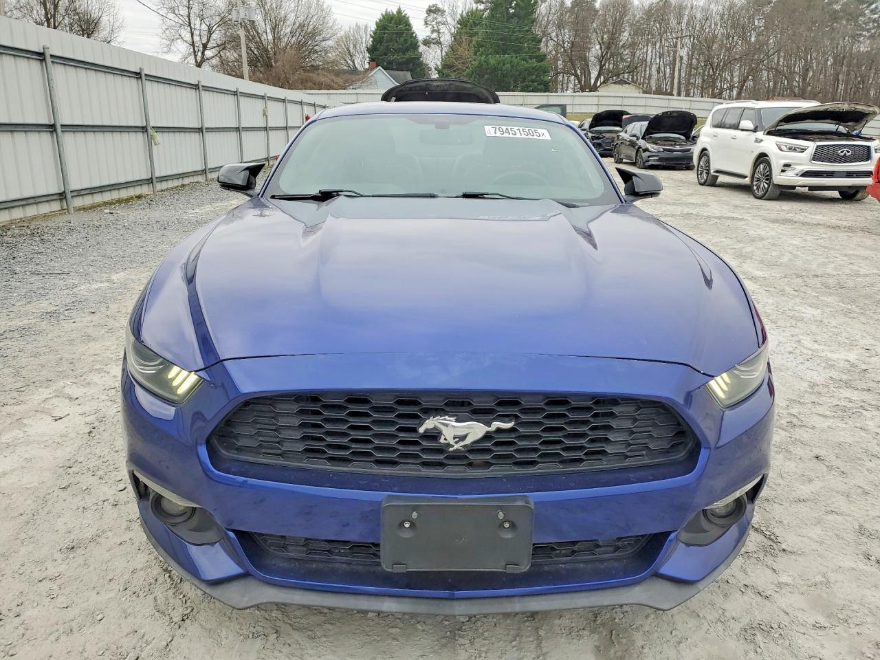 2015 Ford Mustang - zdjęcie 5