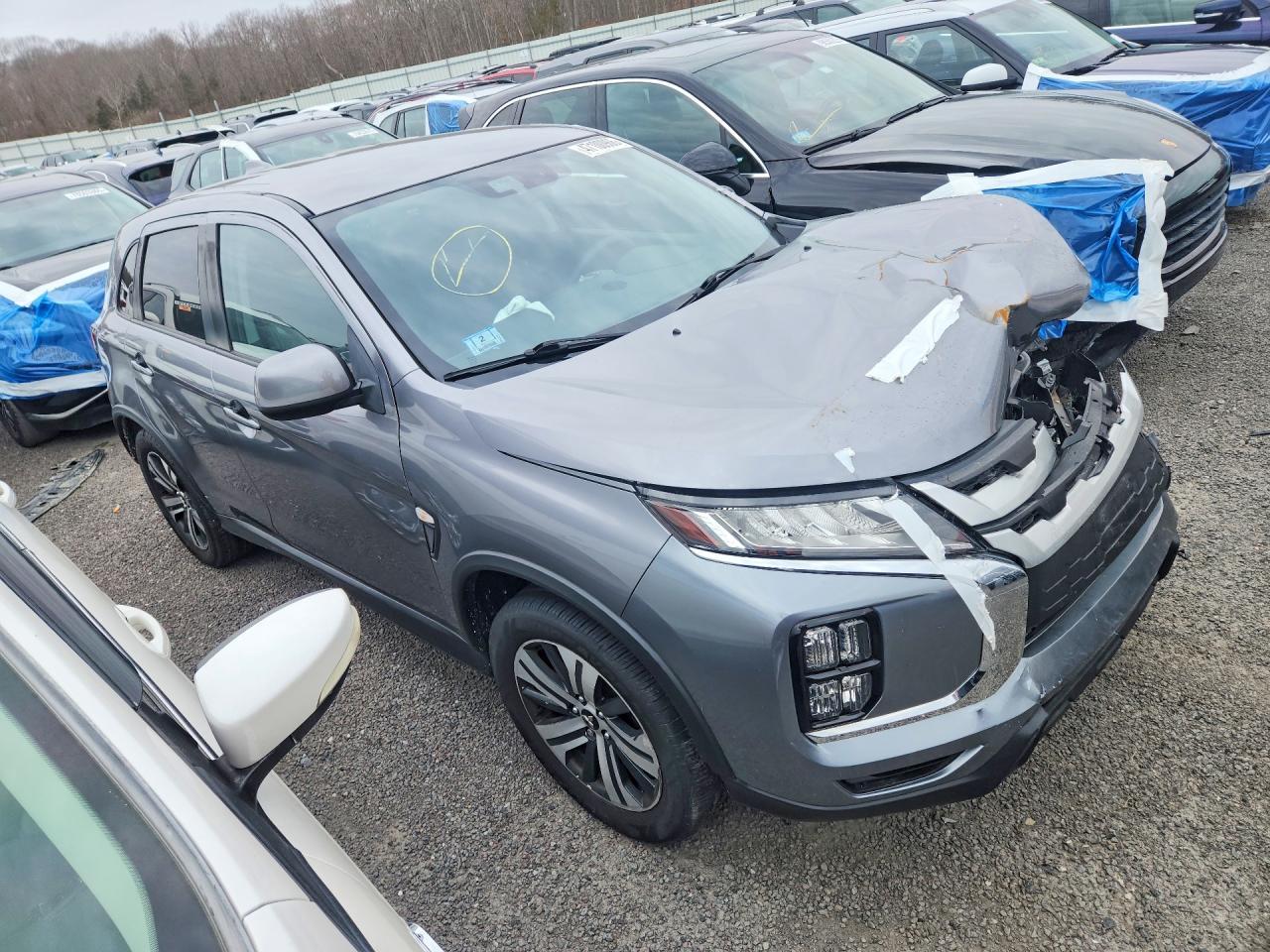 2021 Mitsubishi Outlander Sport Es - zdjęcie 4