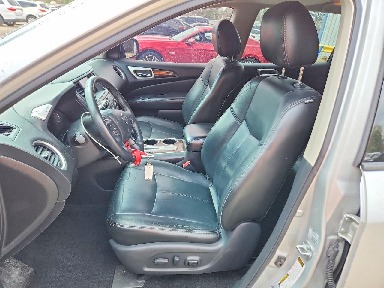 2014 Nissan Pathfinder Sl - zdjęcie 7