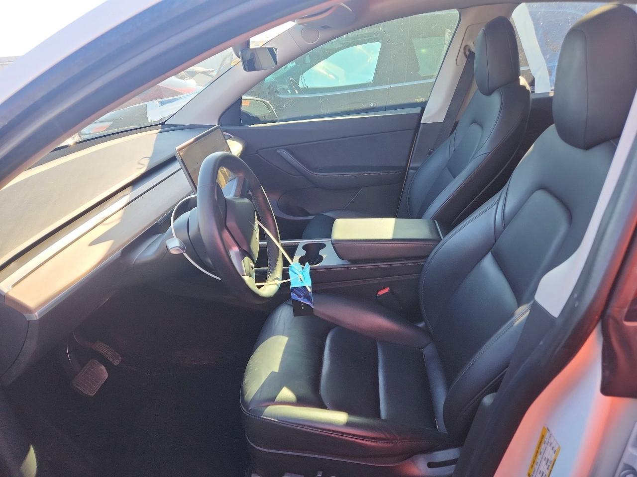 2022 Tesla Model Y - zdjęcie 7