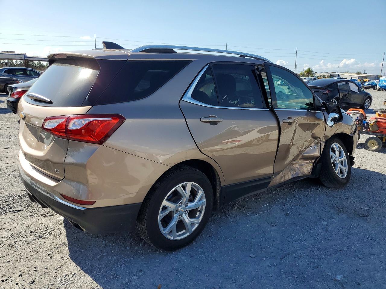 2019 Chevrolet Equinox Lt - zdjęcie 3