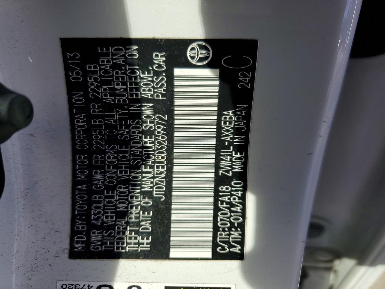 2013 Toyota Prius V Two - zdjęcie 13