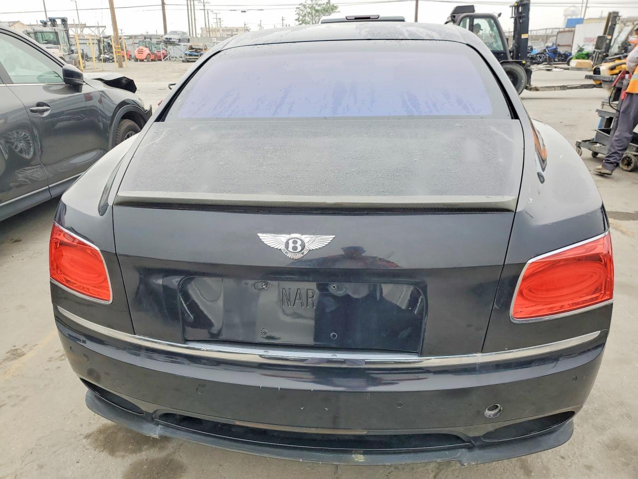 2014 Bentley Flying Spur - zdjęcie 6