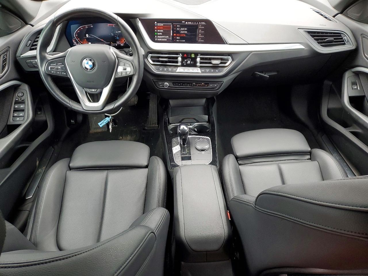 2023 BMW 228Xi - zdjęcie 8