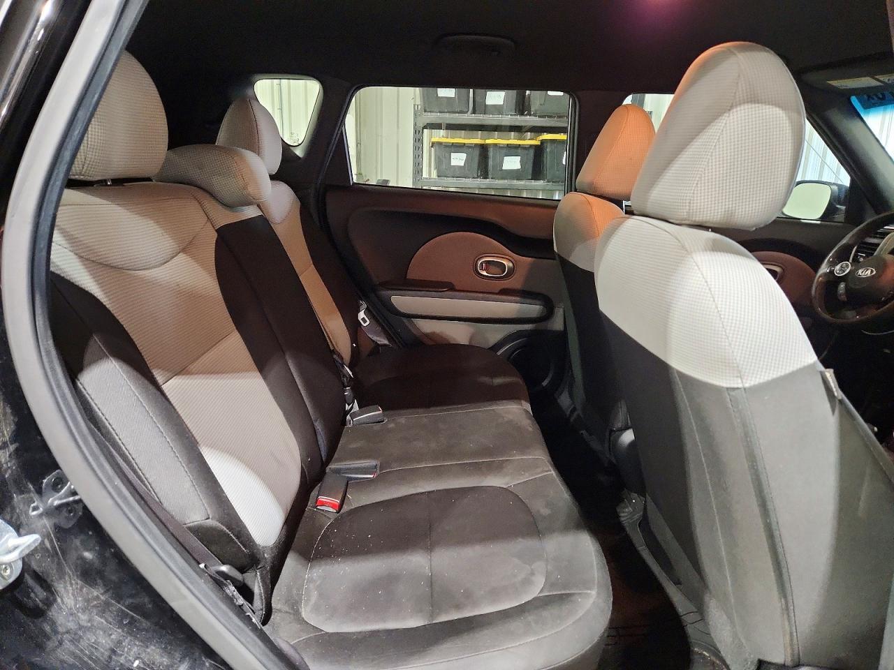 2016 Kia Soul Base - zdjęcie 10