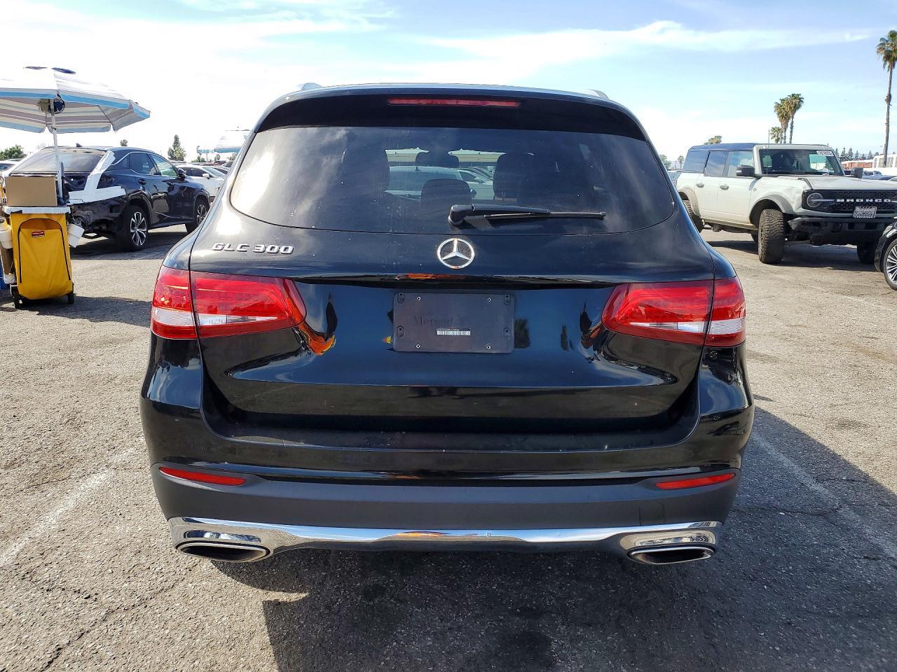 2019 Mercedes-Benz Glc 300 - zdjęcie 6