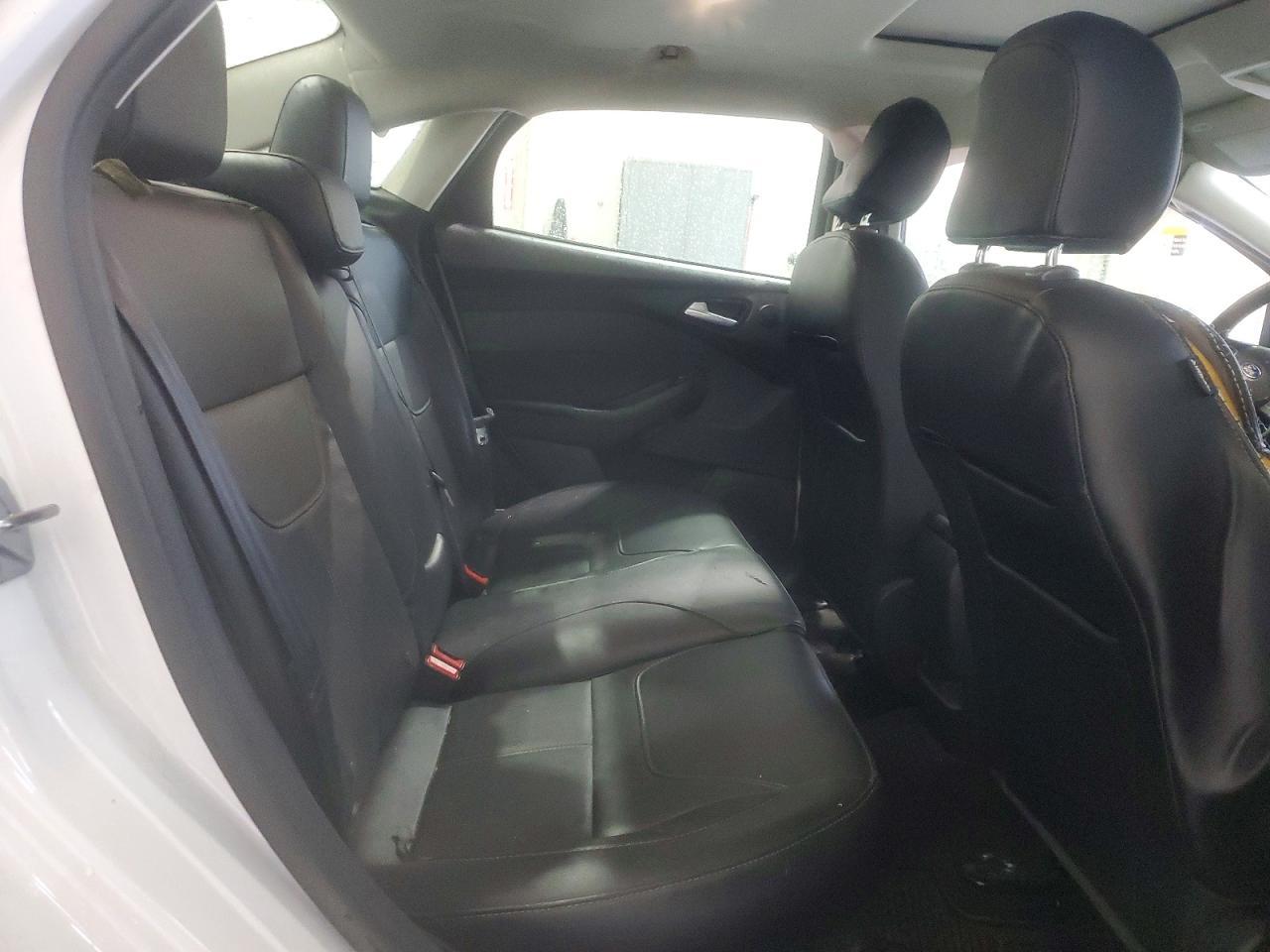 2018 Ford Focus Titanium - zdjęcie 10