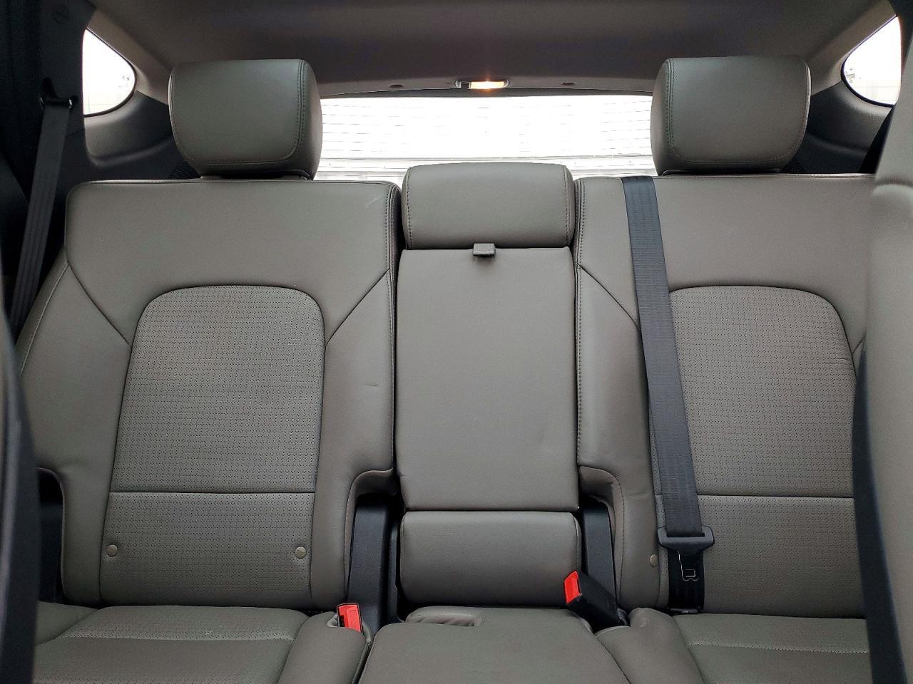 2015 Hyundai Santa Fe Sport 2.4L - zdjęcie 10