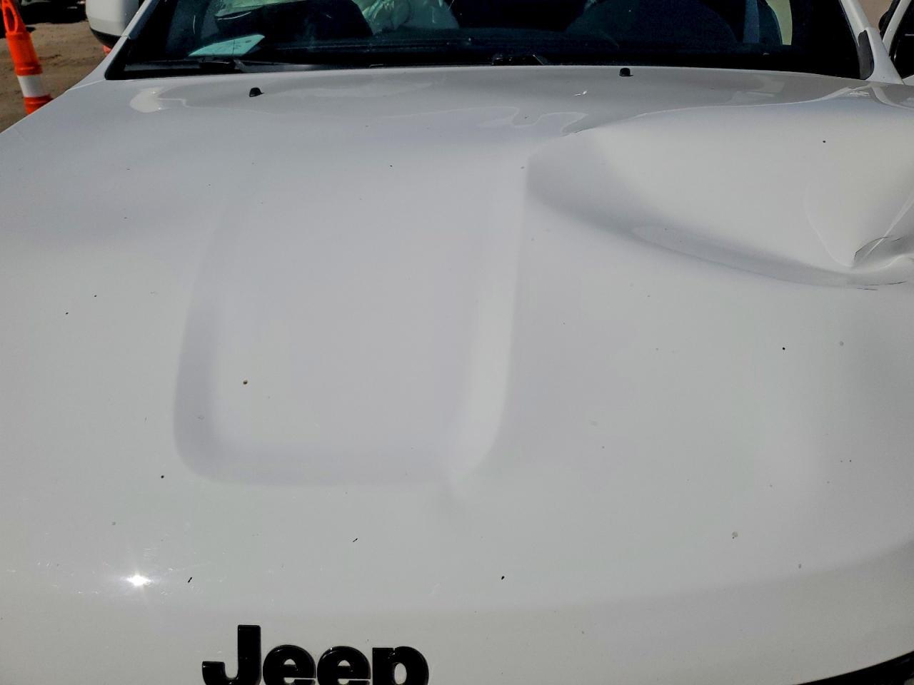 2019 Jeep Grand Cherokee Laredo - zdjęcie 12