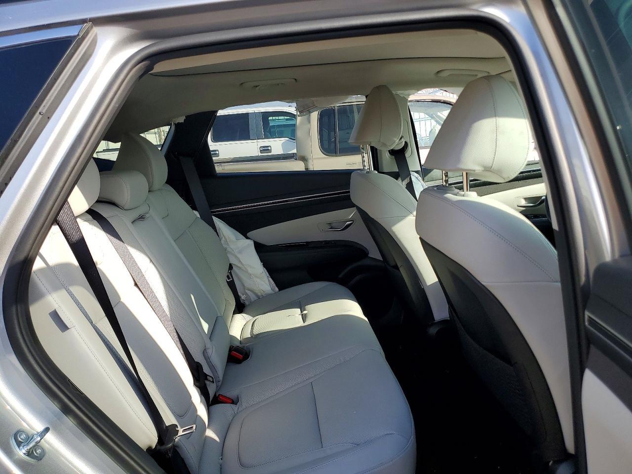 2024 Hyundai Tucson Hybrid Limited - zdjęcie 10