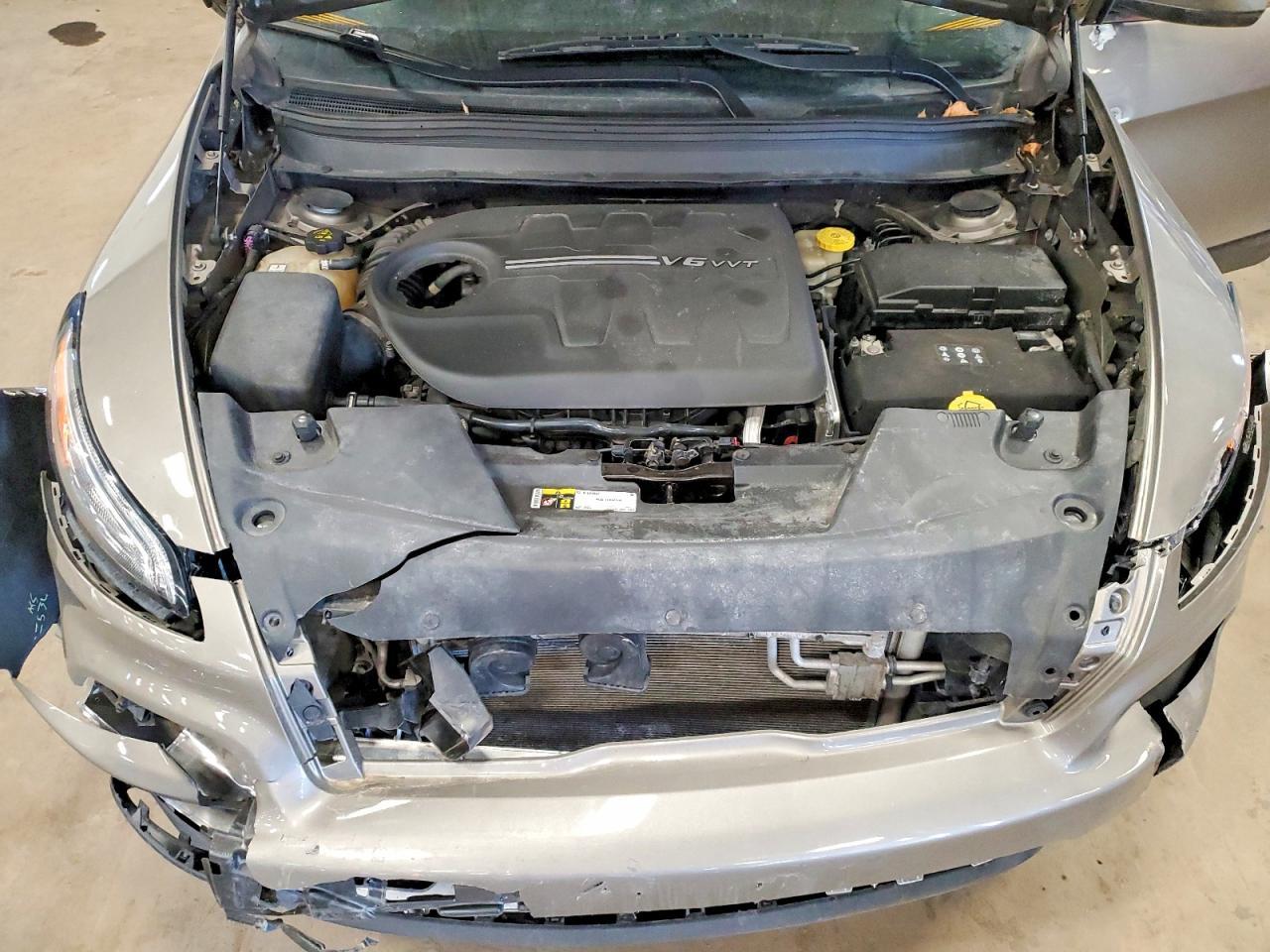 2017 Jeep Cherokee Limited - zdjęcie 12