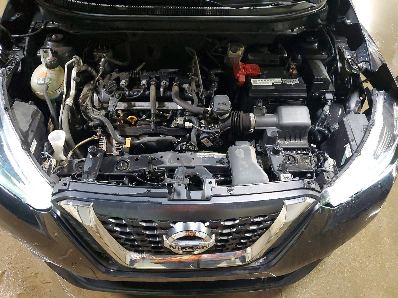 2018 Nissan Kicks Sr - zdjęcie 11