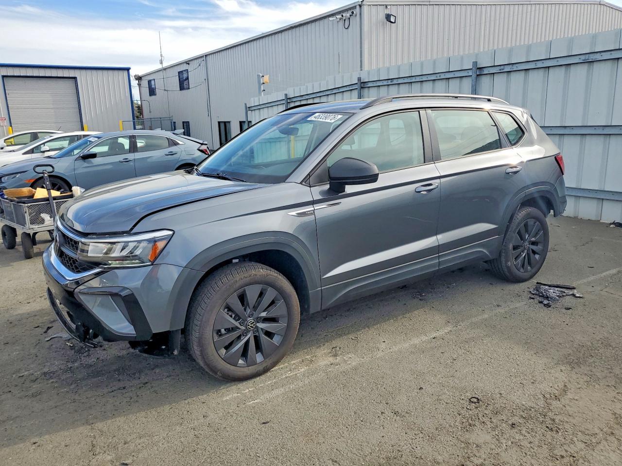 2024 Volkswagen Taos S - zdjęcie główne