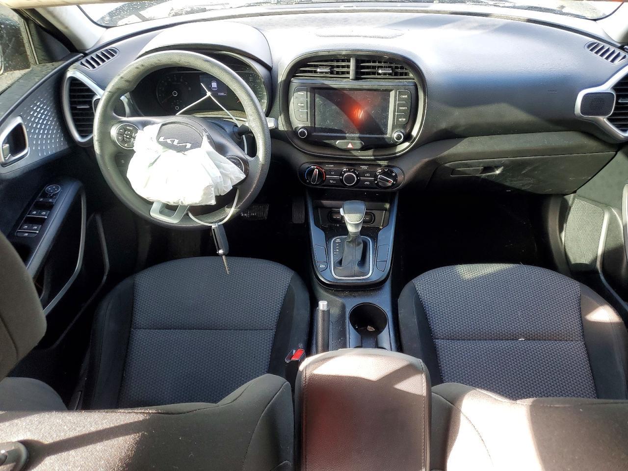 2022 Kia Soul Lx - zdjęcie 8