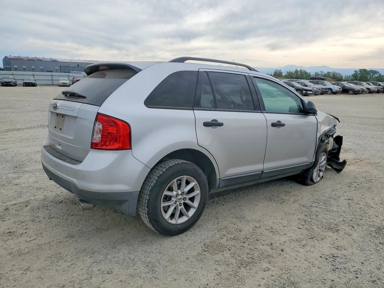 2013 Ford Edge Se - zdjęcie 3