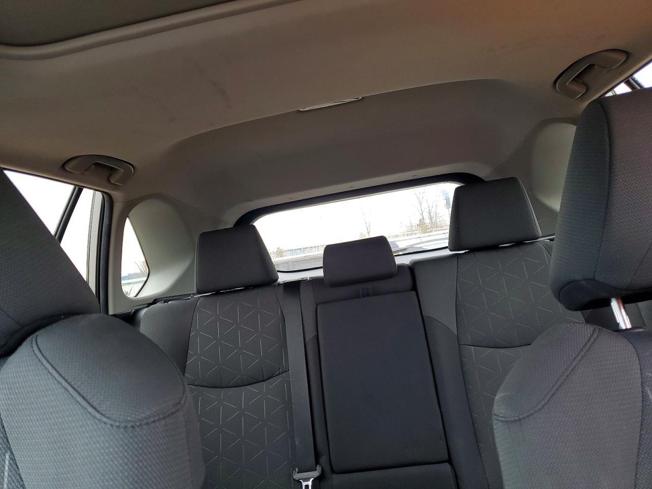 2020 Toyota Rav4 Hybrid Xle - zdjęcie 10