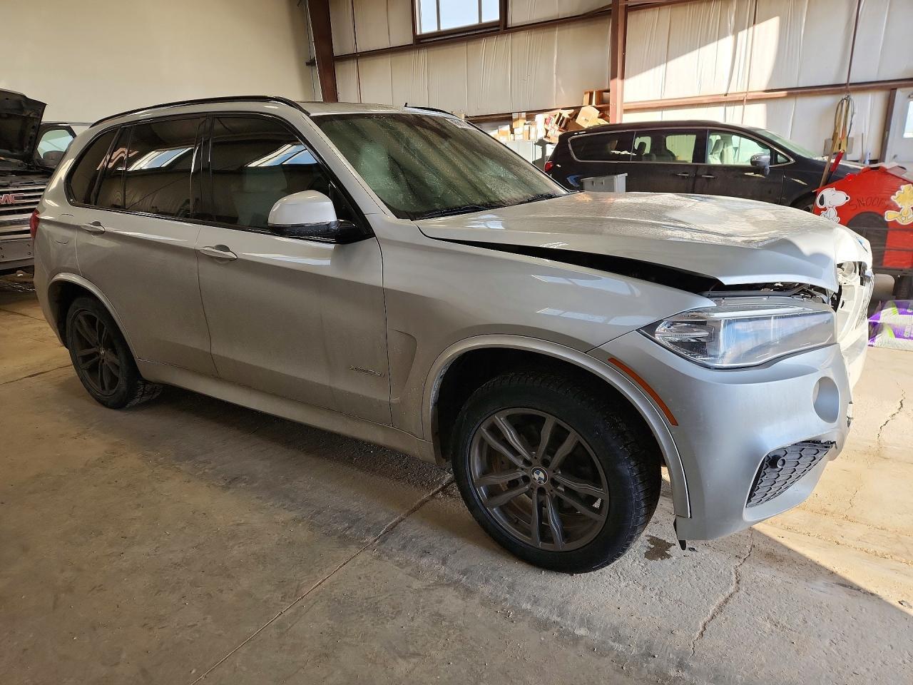 2015 BMW X5 xDrive35I - zdjęcie 4