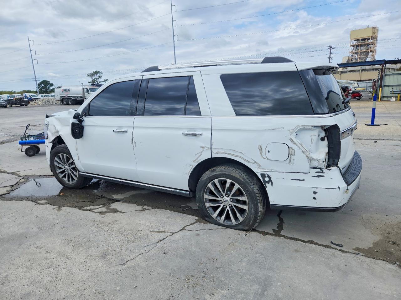 2018 Ford Expedition Limited - zdjęcie 2