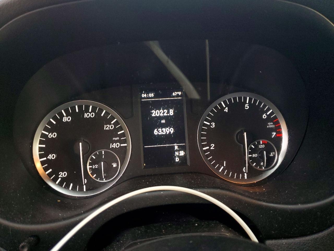 2017 Mercedes Benz Metris - zdjęcie 9