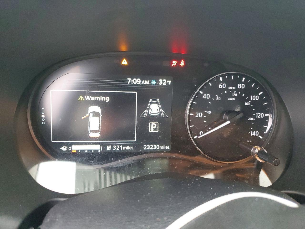 2023 Nissan Kicks Sv - zdjęcie 9