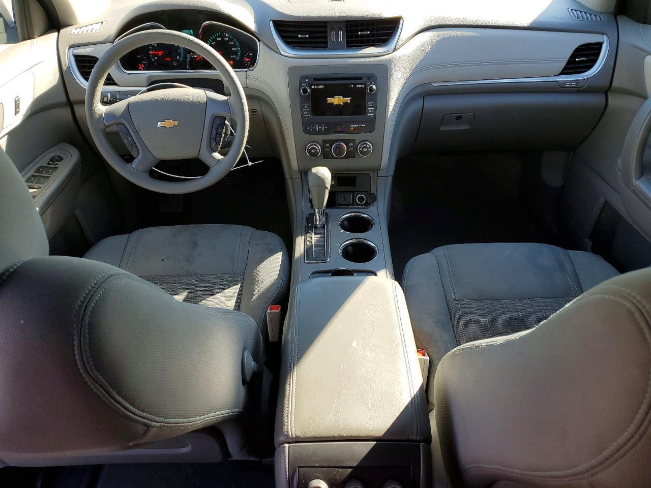 2017 Chevrolet Traverse Ls - zdjęcie 8