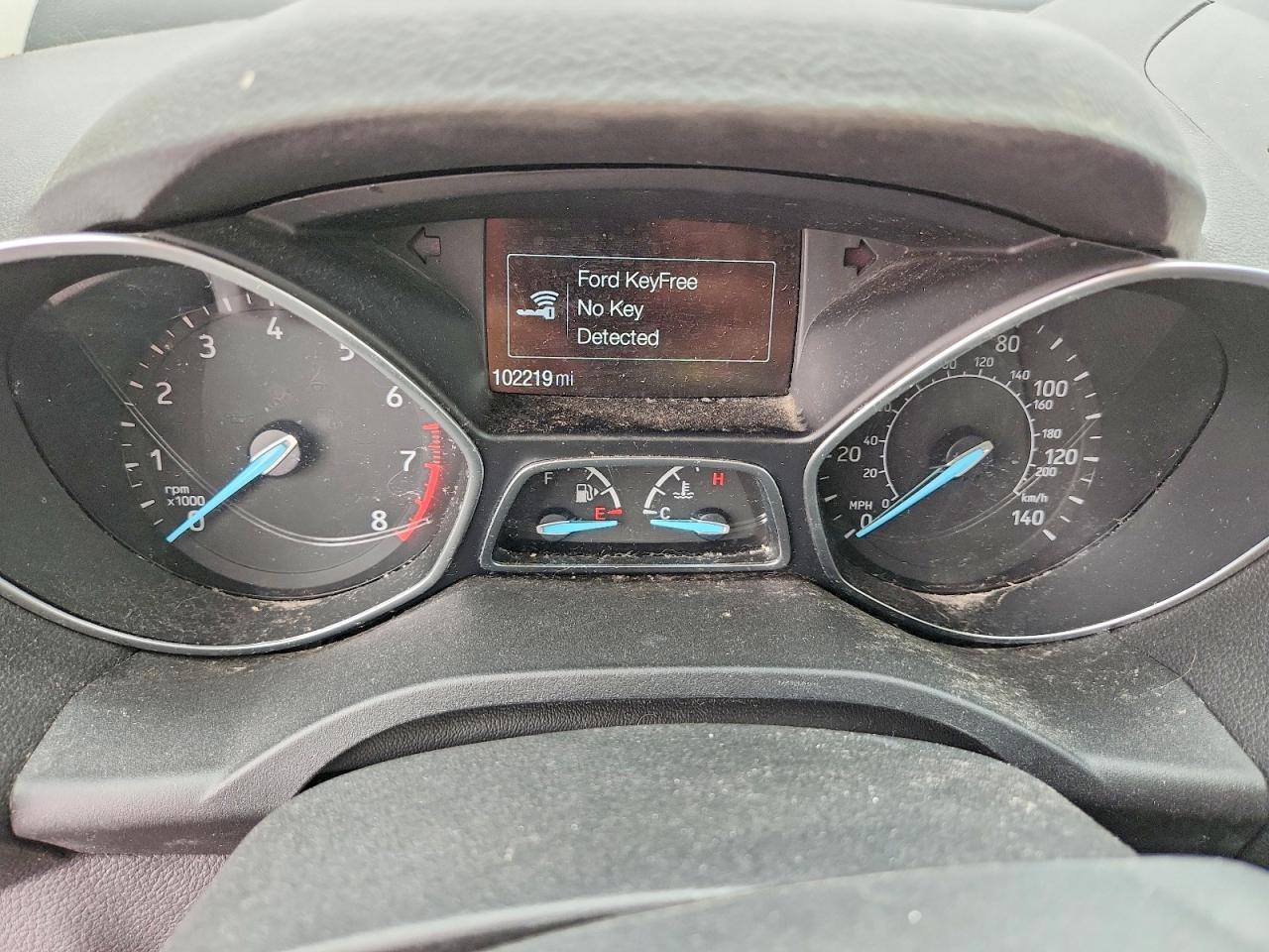 2017 Ford Escape Titanium - zdjęcie 9