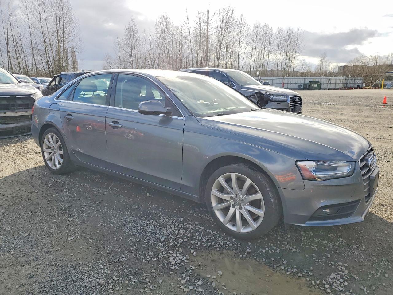 2013 Audi A4 Premium Plus - zdjęcie 4