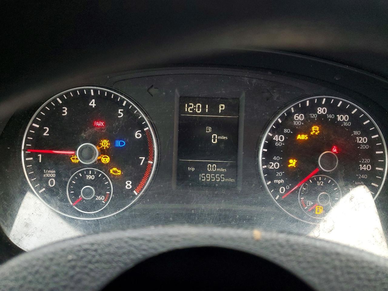 2015 Volkswagen Passat S - zdjęcie 9