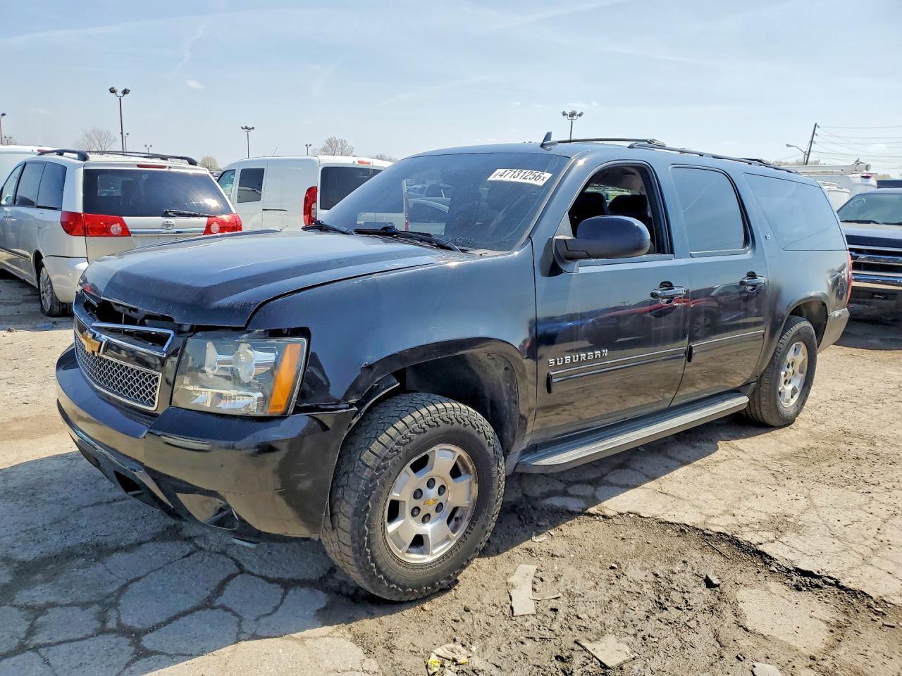 2014 Chevrolet Suburban Lt - zdjęcie główne