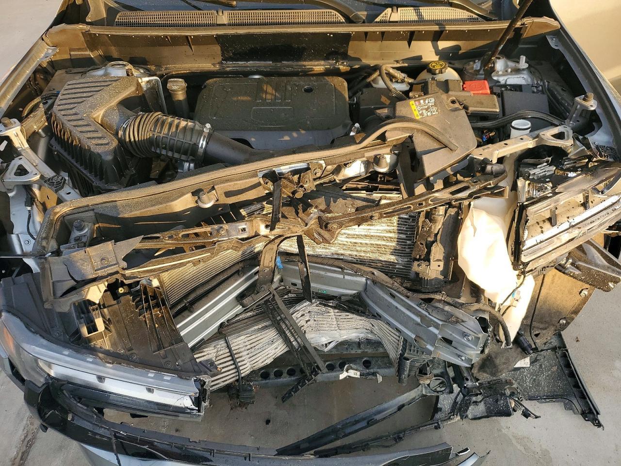 2023 GMC Acadia Slt - zdjęcie 12