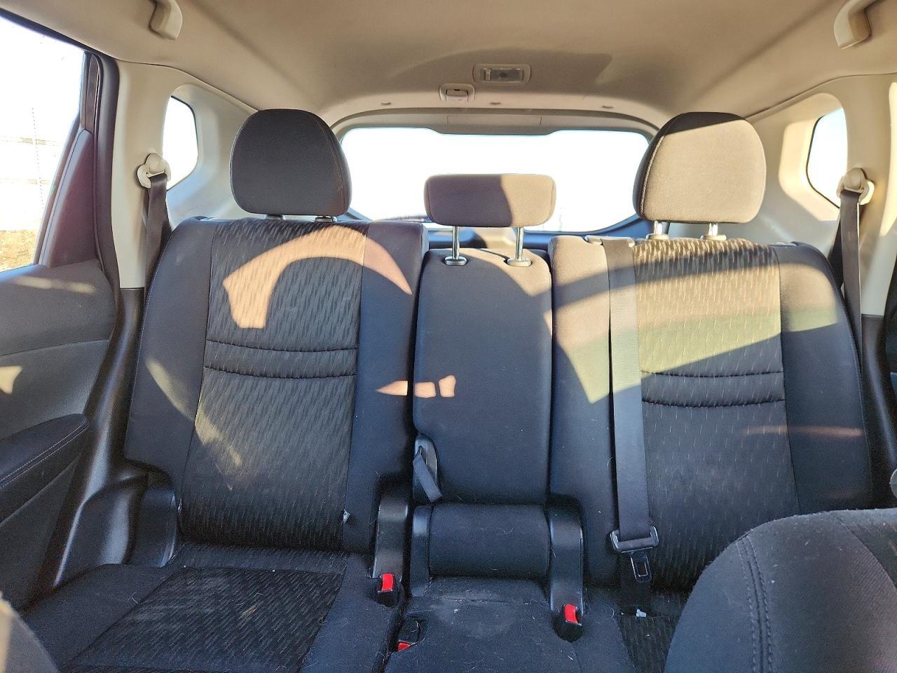 2017 Nissan Rogue S - zdjęcie 10