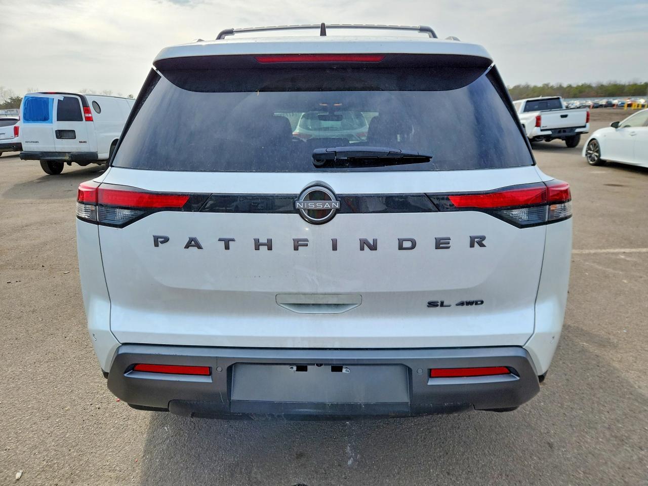 2026 Nissan Pathfinder Sl - zdjęcie 6