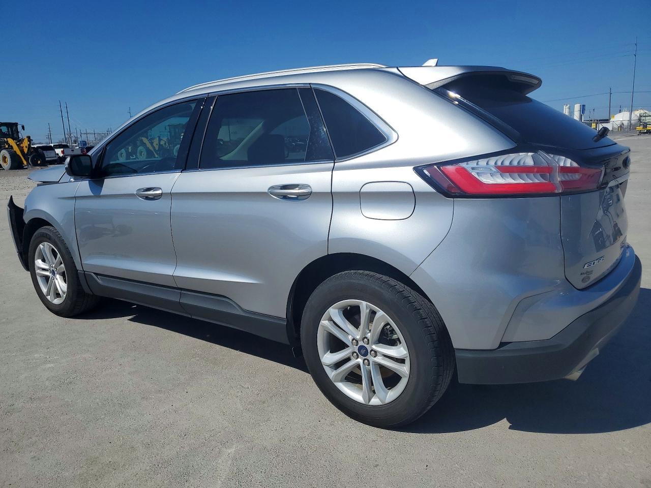 2020 Ford Edge Sel - zdjęcie 2