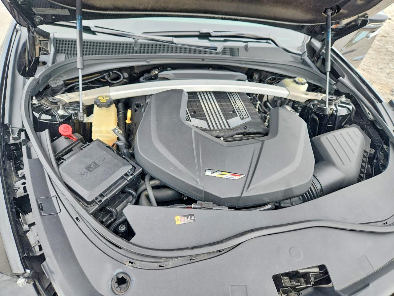 2016 Cadillac Cts-V - zdjęcie 11