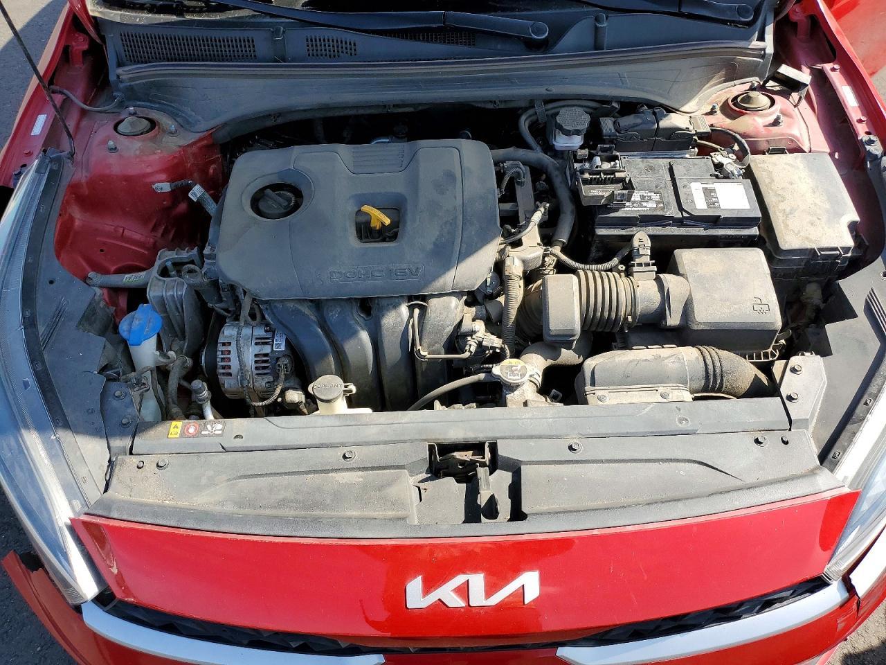 2023 Kia Forte Lxs - zdjęcie 11