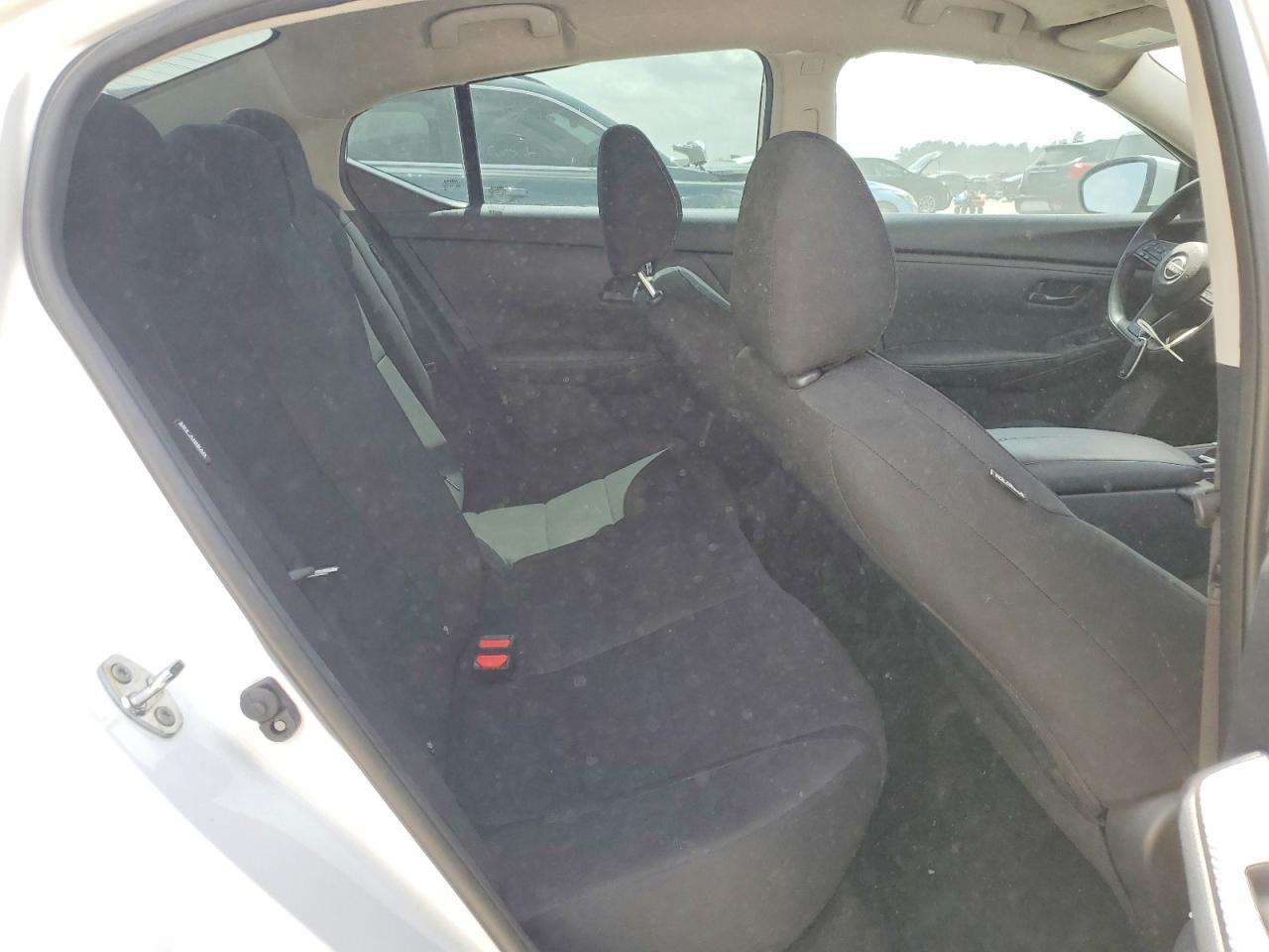 2025 Nissan Sentra - zdjęcie 10