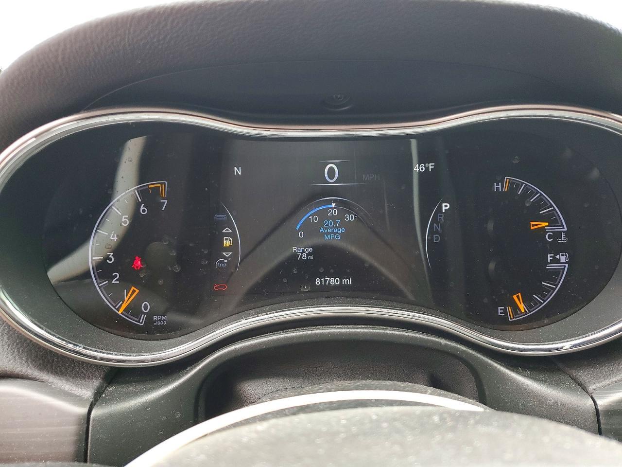2021 Jeep Grand Cherokee Laredo - zdjęcie 9