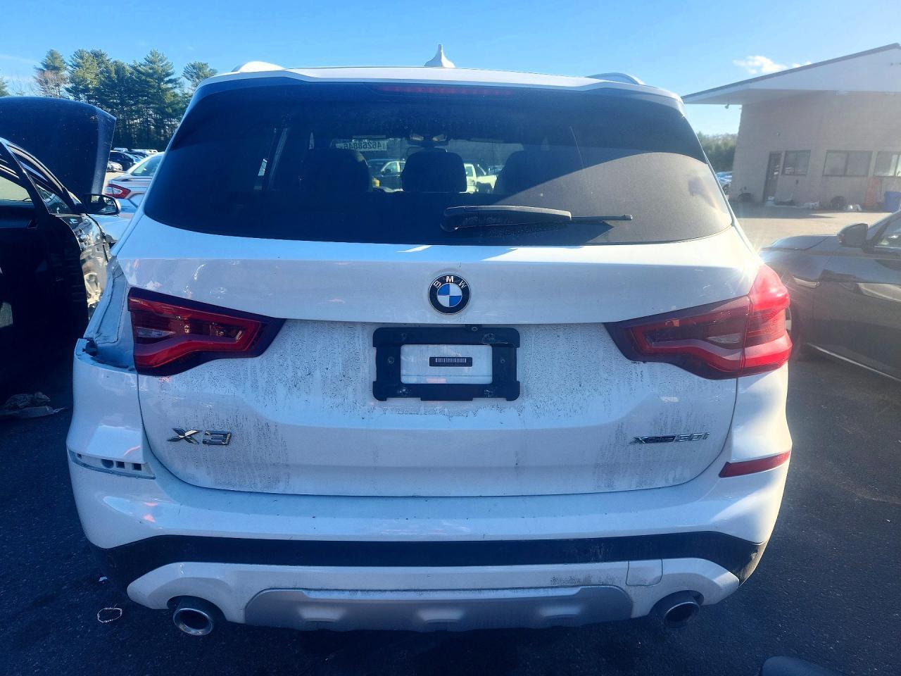 2020 BMW X3 xDrive30I - zdjęcie 6
