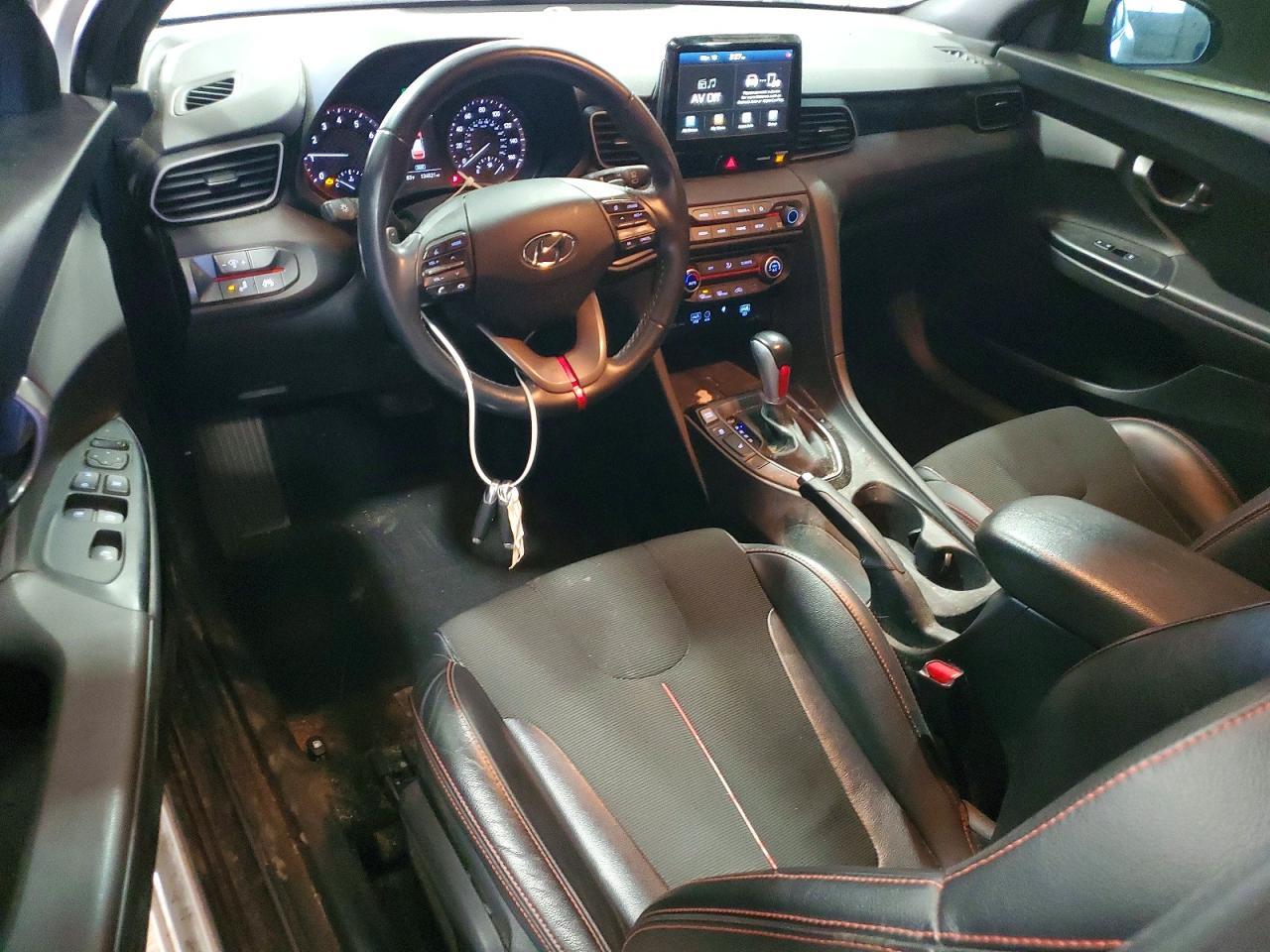 2020 Hyundai Veloster 2.0L Premium - zdjęcie 8