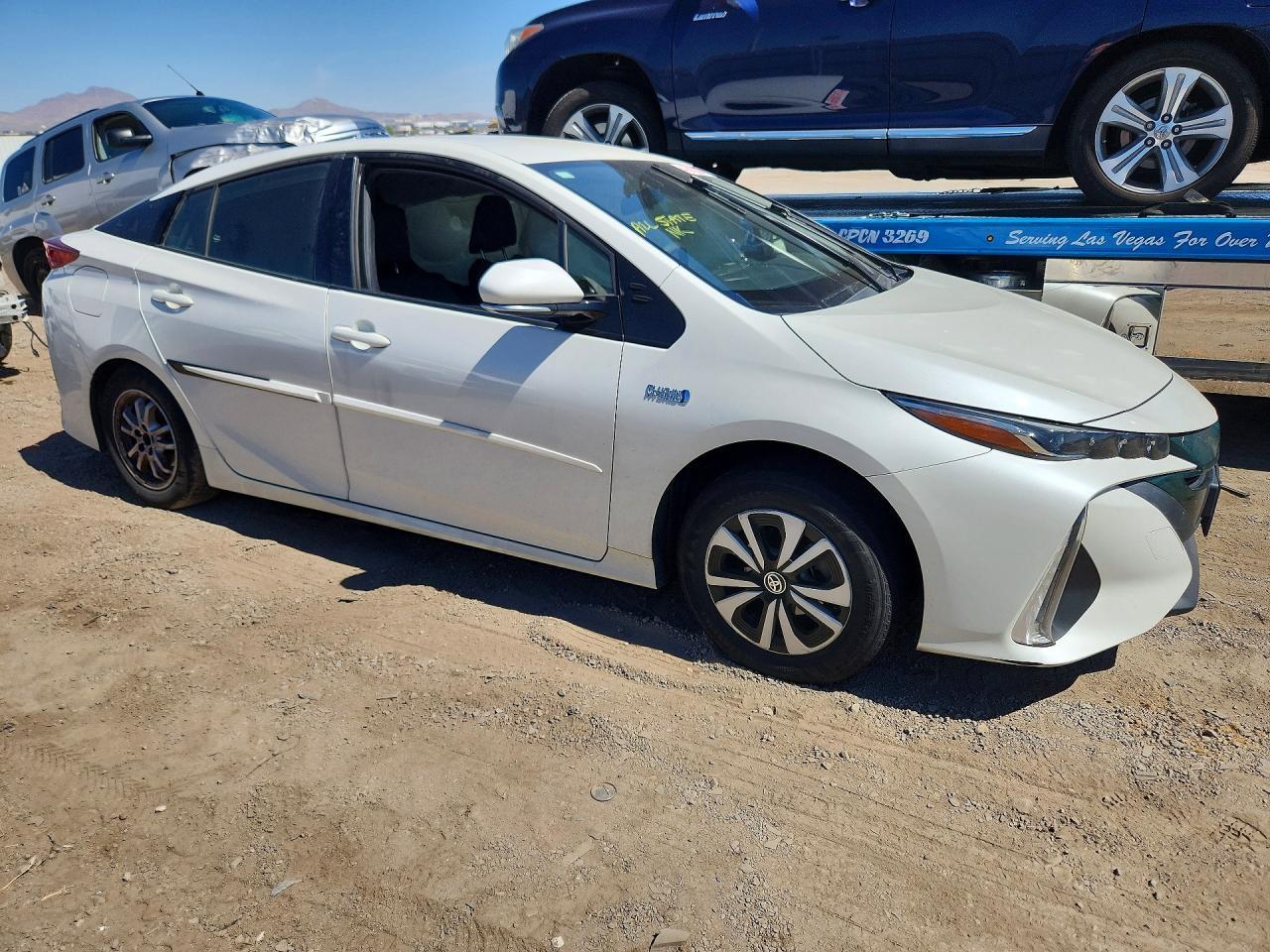 2018 Toyota Prius Prime (Phev) Plus - zdjęcie 4
