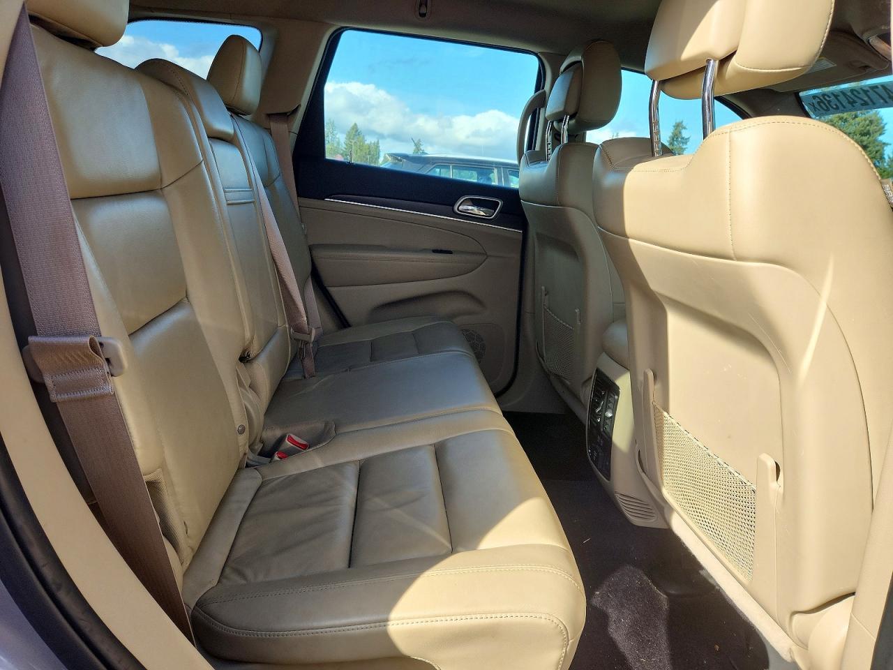 2018 Jeep Grand Cherokee Limited - zdjęcie 11