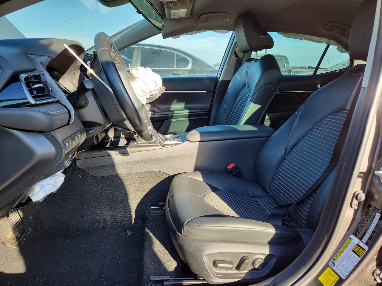 2023 Toyota Camry Hybrid Se - zdjęcie 7