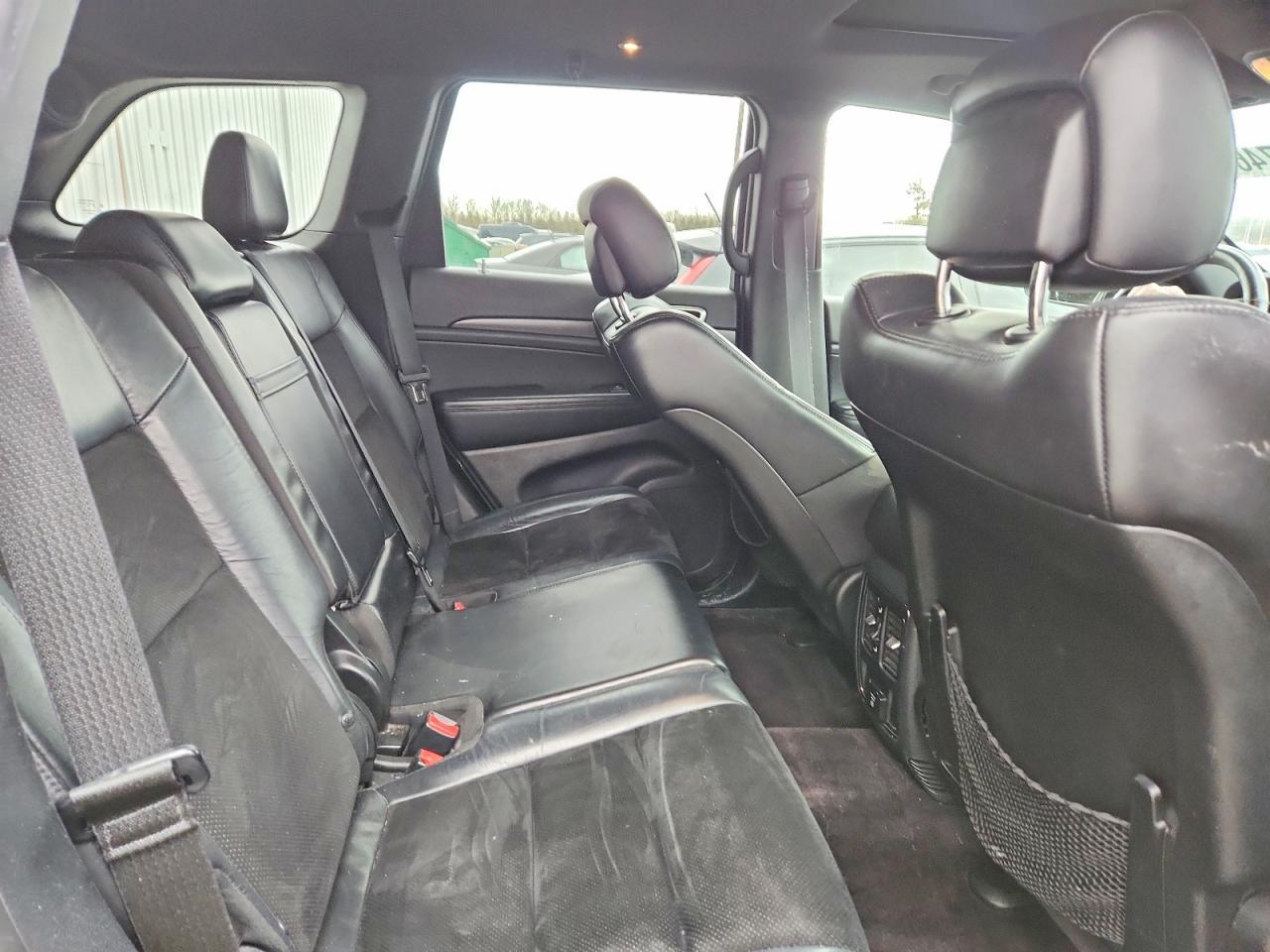 2017 Jeep Grand Cherokee Laredo - zdjęcie 12