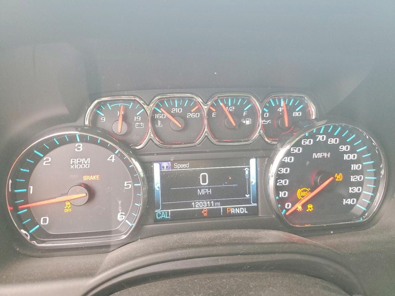 2018 Chevrolet Suburban C1500 Lt - zdjęcie 9