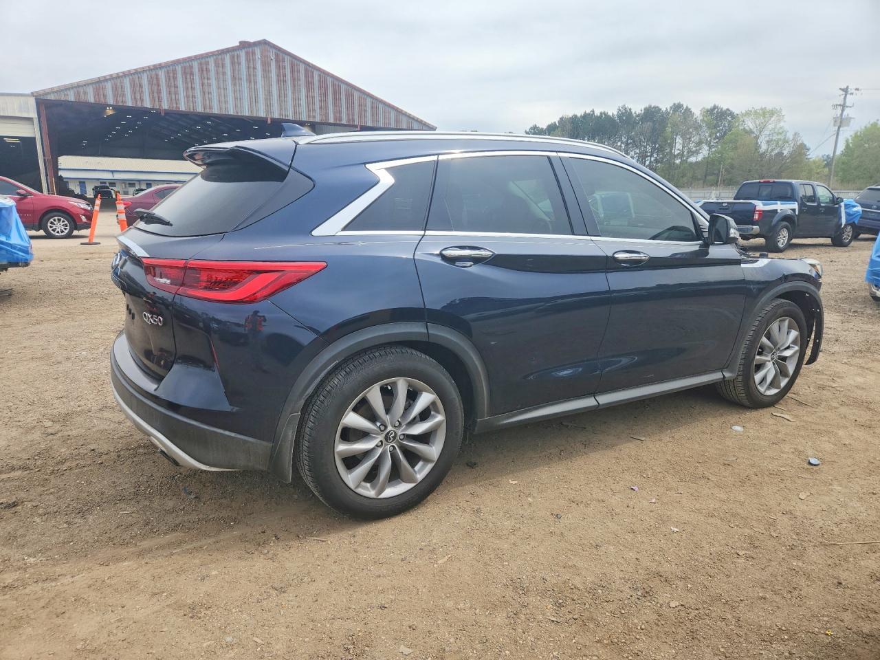 2019 Infiniti Qx50 Luxe - zdjęcie 3