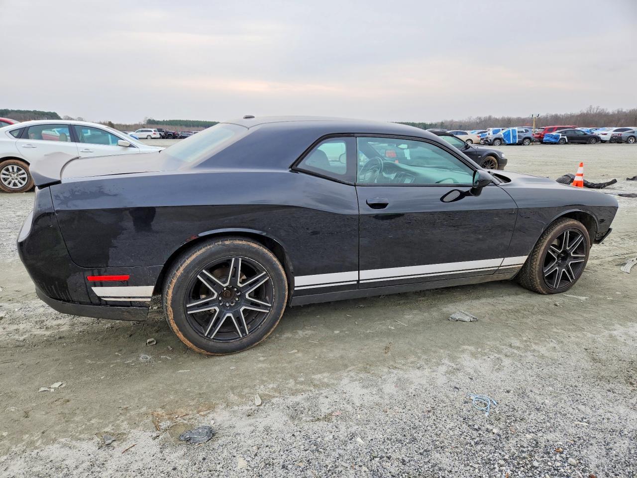 2016 Dodge Challenger Sxt - zdjęcie 3