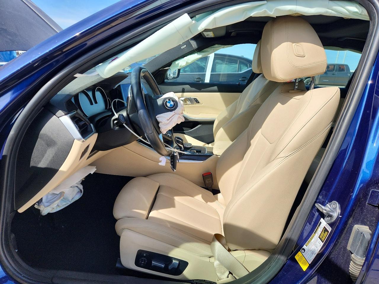 2020 BMW 330I - zdjęcie 7