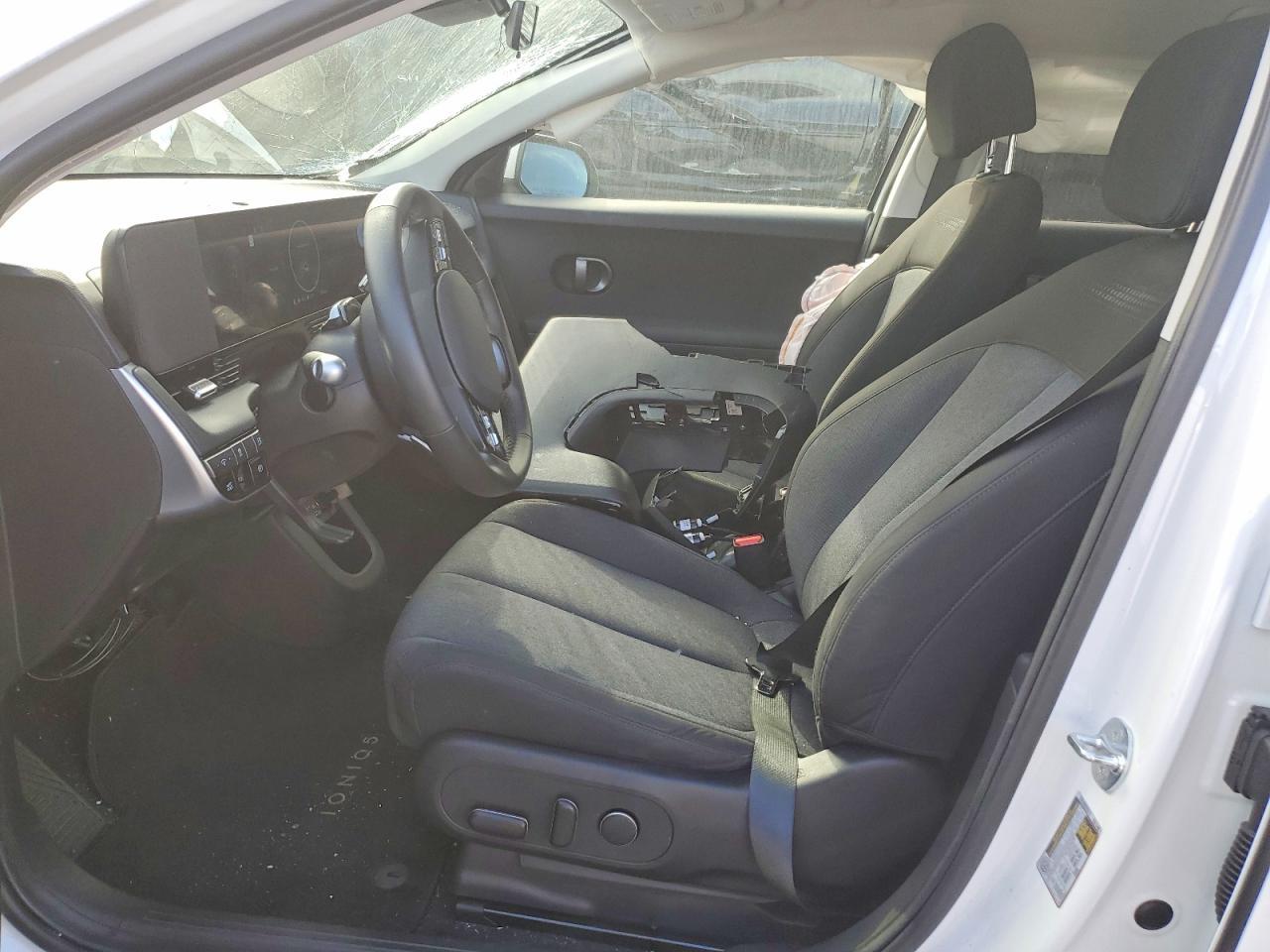 2025 Hyundai Ioniq 5 Se - zdjęcie 7