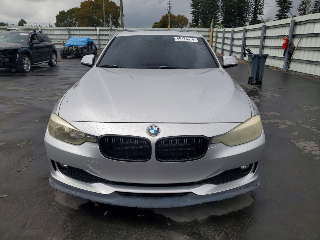 2015 BMW 320 I - zdjęcie 5